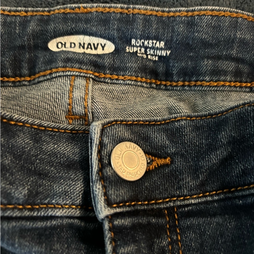 3 pair of Old Navy Women’s Dark Blue Skinny Jeans. All for $20